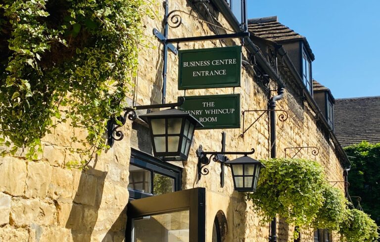 Door into business centre 768x490