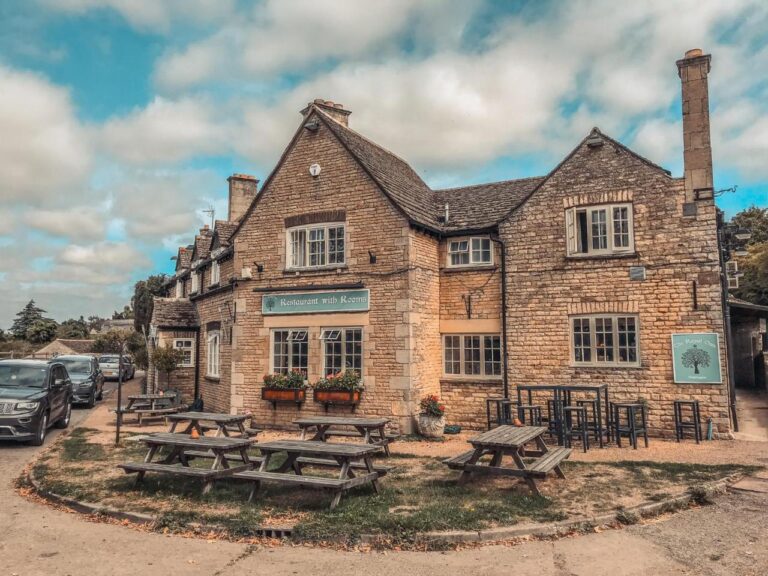 the royal oak public house stamford pic 10 768x576