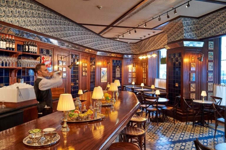 Cocktails at The Delaunay in covent Garden 768x512